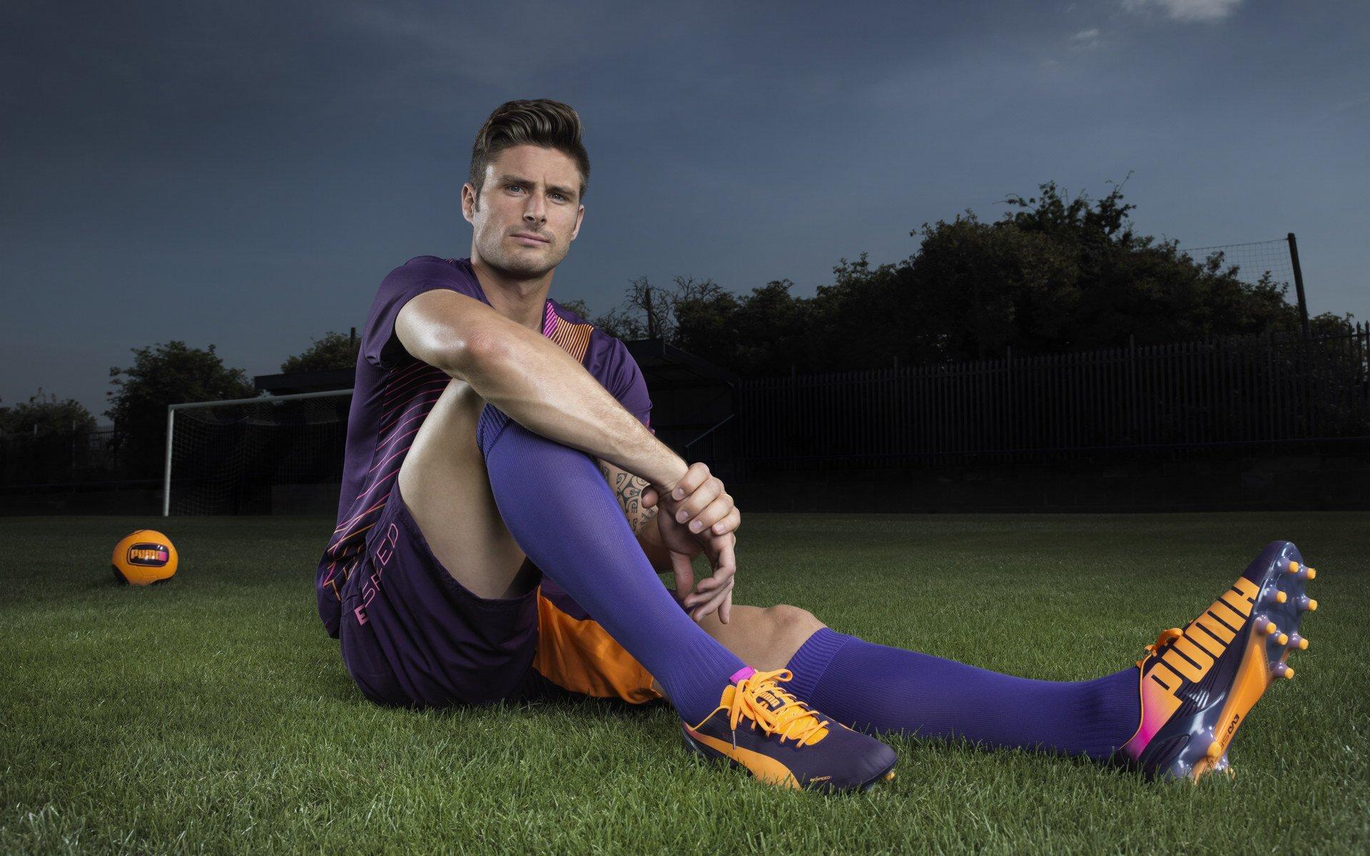 迪纳塔莱盛赞新星皮奥,他让我想起维埃里,注定闪耀足坛